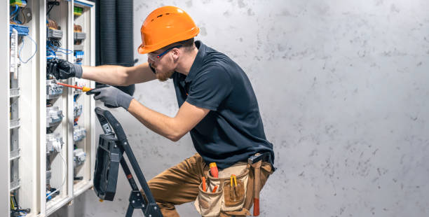  East Providence, RI Electrician Pros